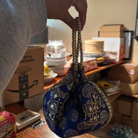 Cute bag I bought in Dubai - Picture 3 of 3